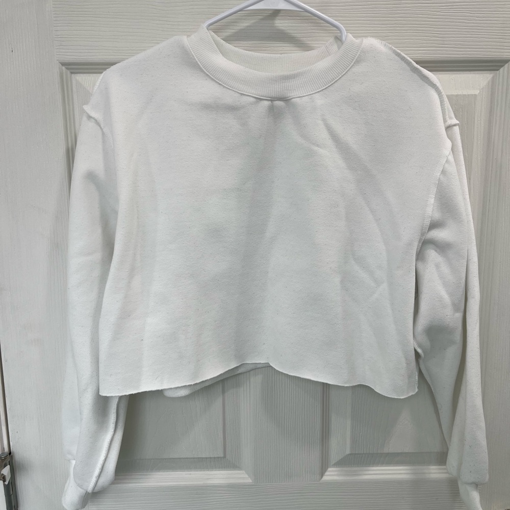 Amazon Women's White Cropped Crew Neck Sweatshirt